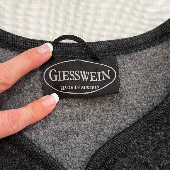 Giesswein Austria Pure New Wool Grey Button Down Jacket - Picture 3 of 12